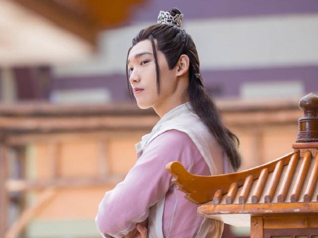 邢昭林又一新剧将播，剧情又是“未婚先爱”，