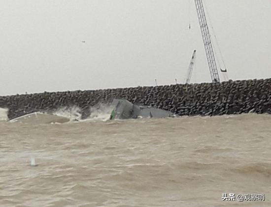 伊朗山寨版C-802导弹，能击沉本国小艇，还能重创