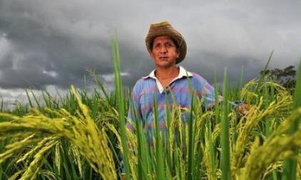 中国用行动亮明场！俄罗斯接手2000吨大订单，加