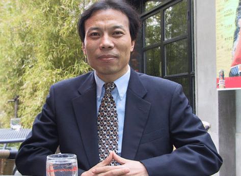 中国最牛的三个“打工皇帝”，各个年薪过亿，