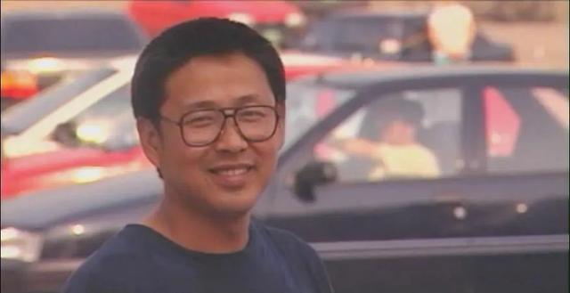 《一地鸡毛》演员现状对比，男主陈道明依然活跃，女主嫁给了导演