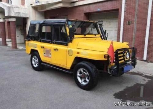 全新青春版北汽BJ212亮相，颜值不输牧马人