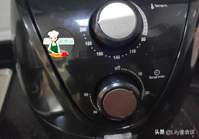 不管多热，这菜都是儿子的最爱，越热吃越香，做一盘，埋怨不够吃