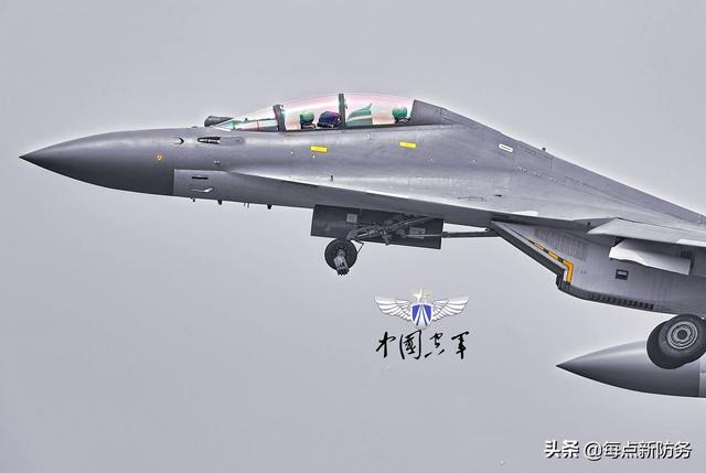 歼-16仍将继续改进升级，未来产量或达220架：苏-35将不再引进