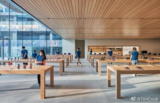 辞旧迎新：三里屯新Apple Store开业 库克发表感想