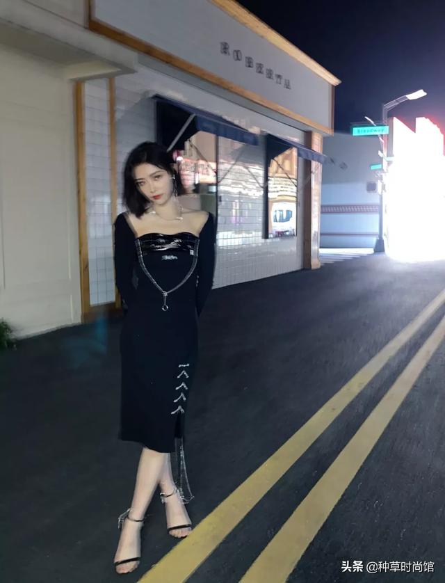 细高跟和平底鞋out了，夏天最受欢迎的是粗跟鞋