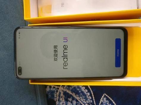 仅1899元，120Hz+双模5G，多功能NFC+前后六摄