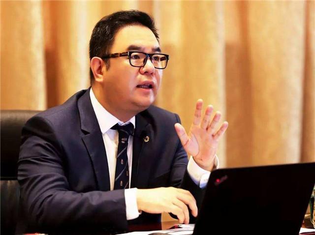 广州"隐形富豪"：与马化腾是校友，热心社会慈善，空降世界五百强
