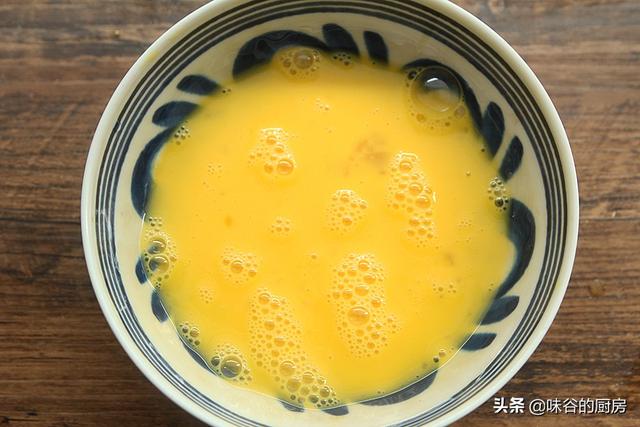 立秋后，这菜最鲜嫩，5分钟出一盘，比肉还香，条件允许多买点