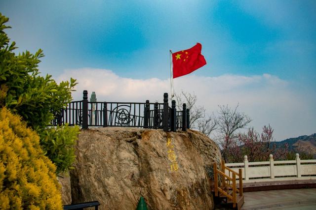 ������ս�ۣ���ԣ˵���鸦�¾�����ʵΪ��ıԶ�ǵ��չ�֮��