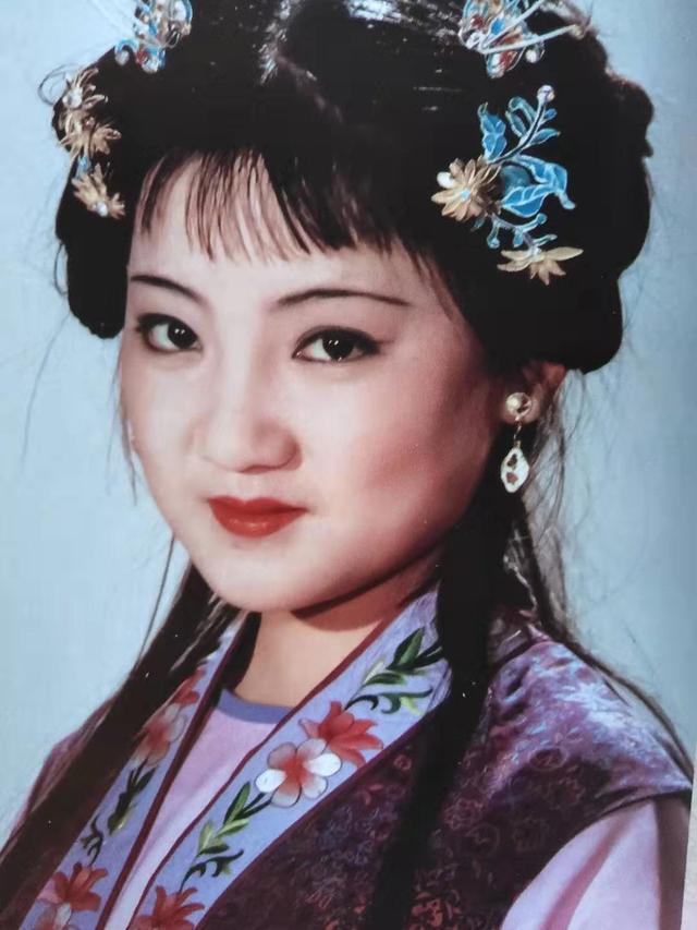 紫鹃：林姑娘，趁老太太还硬朗，你和宝玉的婚事早点拿主意要紧