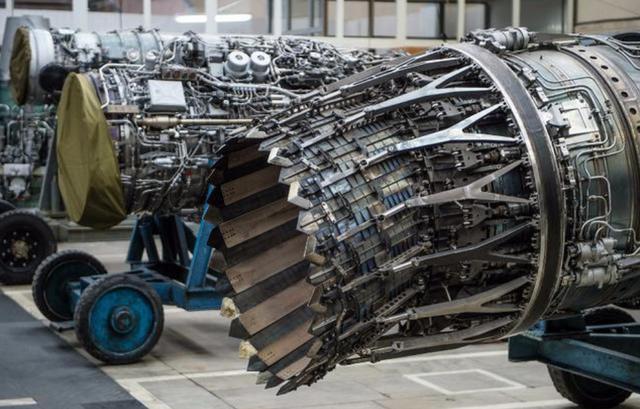 换装最新五代发动机？苏-57或将咸鱼翻身，俄专