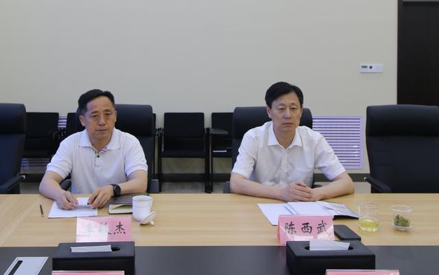 陈西武会见新欧鹏渝洲教育产业集团总裁助理姜旭东一行