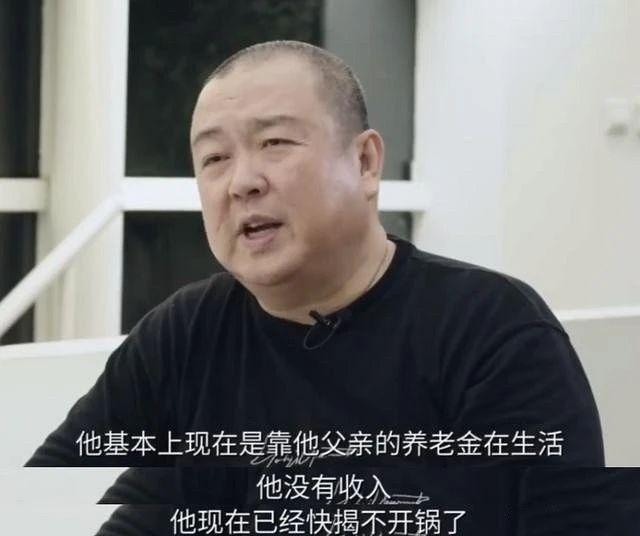 六年了，黄海波依然无法复出，“大环境”之下他也只剩一条路可走