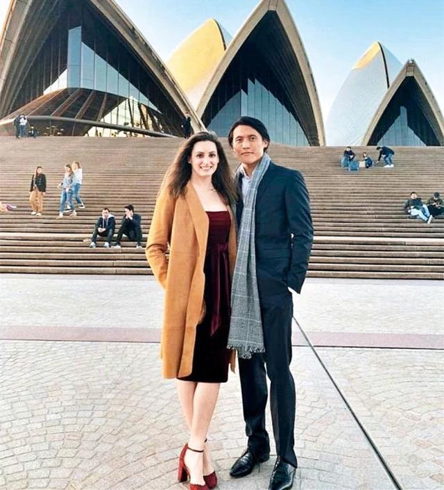 马德钟的儿子与美国“女飞鱼”相恋 因疫情恋爱