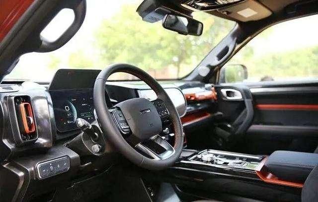 �ɶ���չ�����Ǳ��ǵϽ�����ĳ����������������