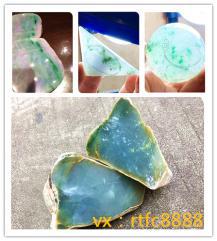 翡翠手镯到底佩戴在左手好还是右手好如果戴不好还不如不戴