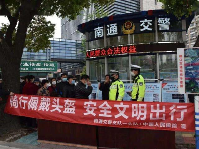 6月1日起，电动车正式实施“一盔一带”，外卖小哥：非得中暑才行
