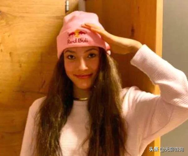 弃美入中！美国16岁少女，为中国立下了大功