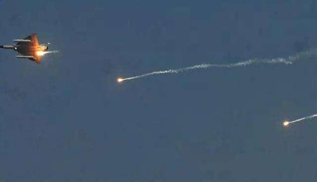 三国冲突暴露三个死穴！巴网民：莫迪在玩火，