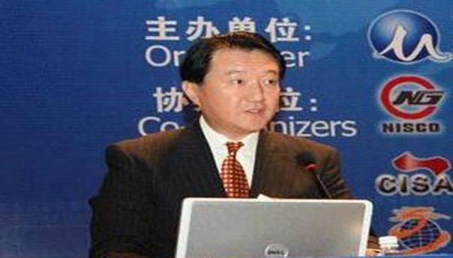 16岁上北大后出国留学，以内奸身份回国，5年让