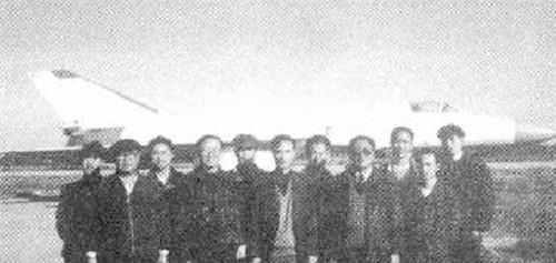 歼8黑项目，除测试东风21D弹头之外，还做过隐身