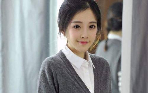 排名超过李健、华晨宇，网络歌手冯提莫是否被高估？