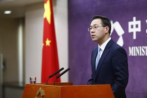 制裁仍在加强，中企宣布决定，外媒：压垮加拿大的“致命稻草”