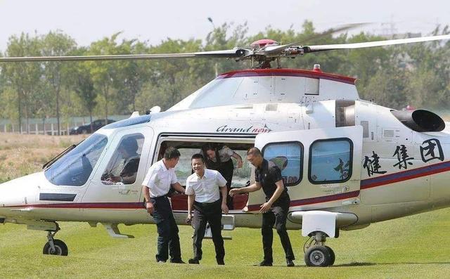 中国足球队批量死亡，豪言21亿买梅西的中国最大