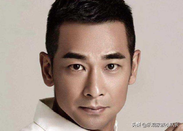 成龙和李连杰打不动了，剩下他在毁经典，网友