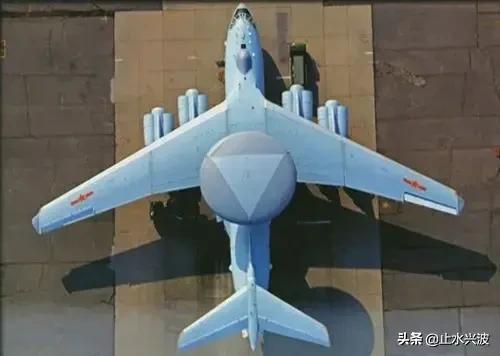 A100预警机：采用双波段雷达，具备反隐身能力，新平台性能先进！