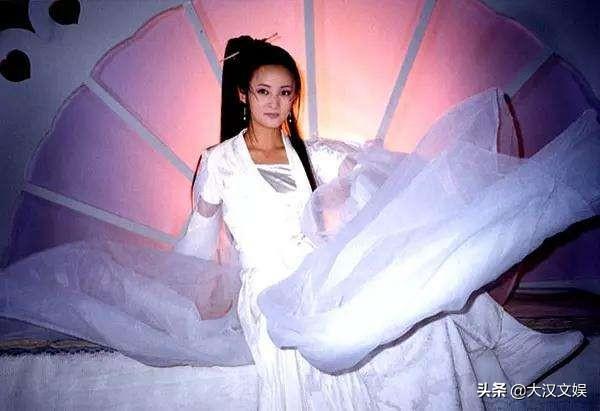 大多数90后心中的最佳玉罗刹：经典好剧《白发魔女》