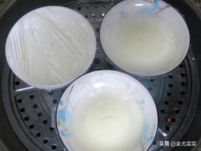 面粉不要再烙饼了，教懒人做法，我家一周吃五次，上桌1个都不剩