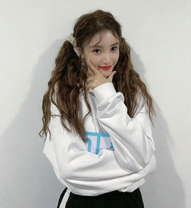 还没红人设就崩了？一个月分手两个男友，粉丝