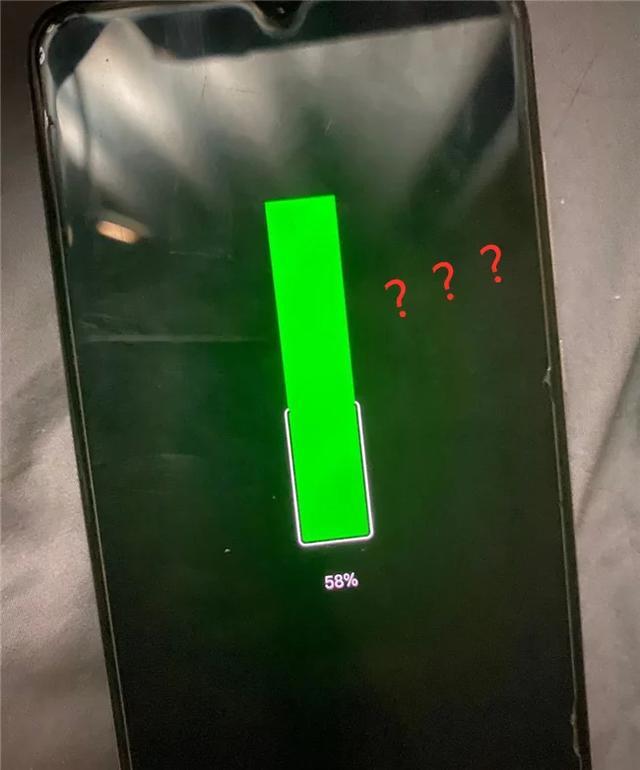 小米充电再次突破上限！升级MIUI12之后电量达到159%，什么操作？