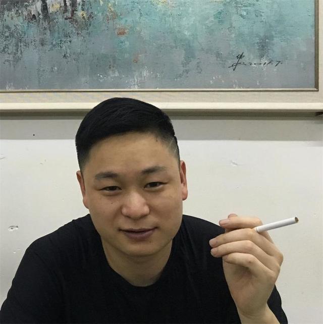 职业画家王柳富 百家争鸣 别具匠心