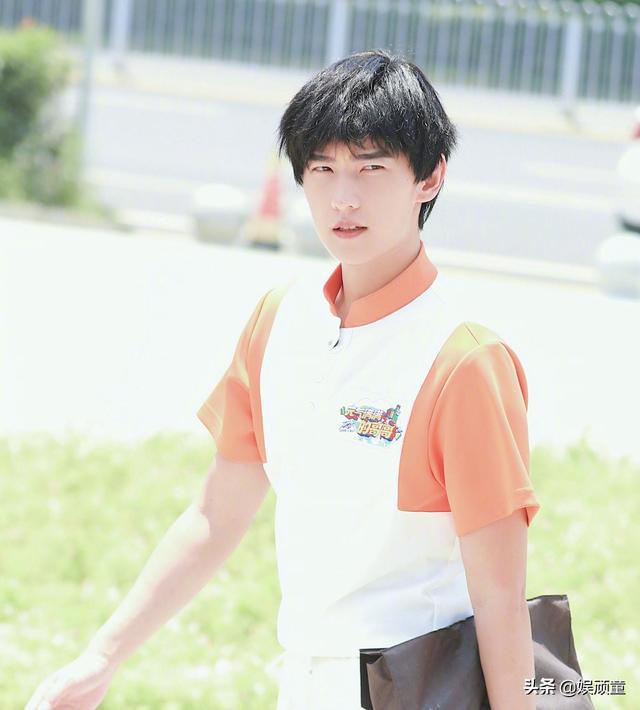 厉害了李一桐！又一部剧将于本月播出，看到男