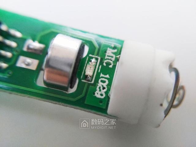 轻轻一吹即可点燃，现代火折子USB充电打火机拆