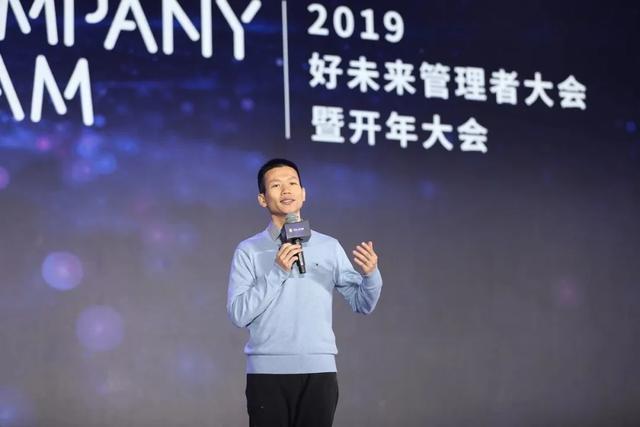 多数人看到载人火箭，少数人看到马斯克的20年
