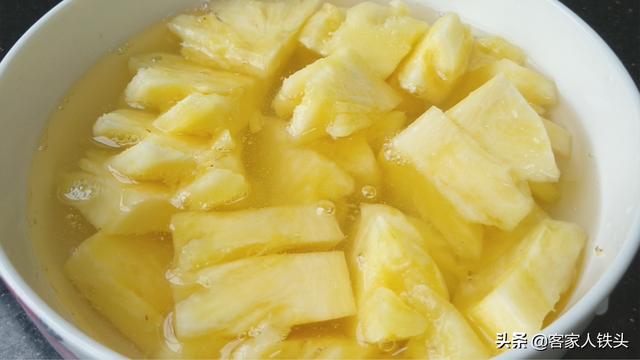 夏季爱吃这一款冰爽千层糕，给你详细配方与做法，清香爽口超好吃