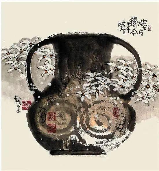 他的画引人遐想，味在笔墨之外