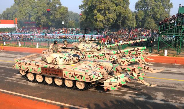 国营军工厂烂泥糊墙，南方大国痛下决心，将最强坦克移交私企修理