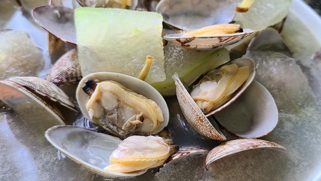 冬瓜的简单做法，广东人天气热经常吃的一道家常菜，鲜香美味