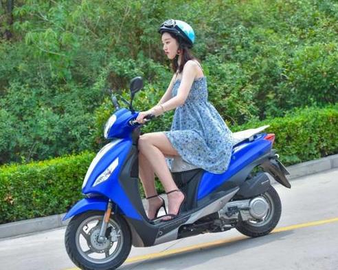 宗申的“通勤先锋”！欧式美感，配全液晶仪表