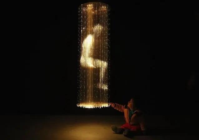 光与美的结合，那些让人眼前一亮的灯光艺术