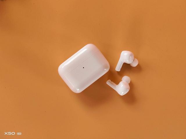 100多选什么TWS耳机？荣耀亲选 EarBuds X1 轻体验