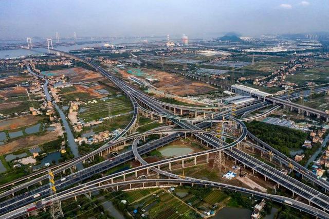 什么是新基建？新基建具体施工项目是什么？国家已经做出了解释！