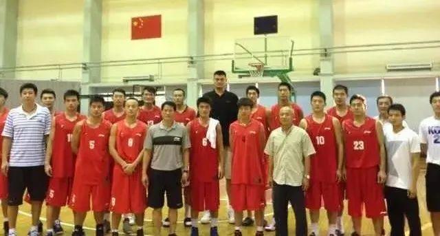 球员故事｜广西威壮篮球俱乐部三分王陈柯良