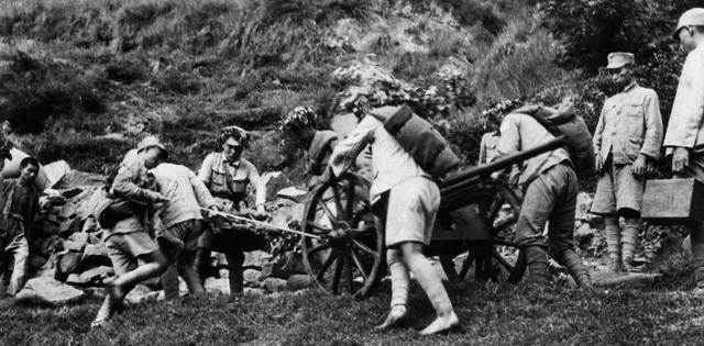 相持中的苦战（少见的抗战图集）