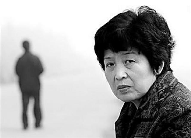 那个轰动一时的“暴走妈妈”陈玉蓉，11年过去了